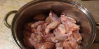 Блюда из курицы: Куриные ножки и крылышки бон бон запеченные в духовке